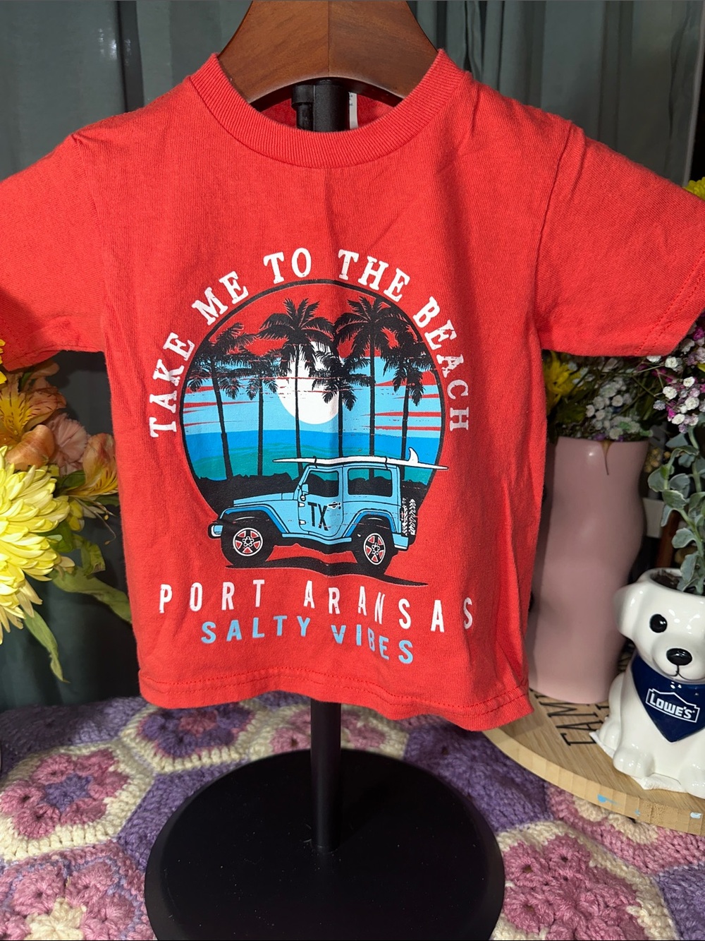 🎉Delta Red 'Take Me to the Beach' Graphic Tee with Blue Jeep. C328